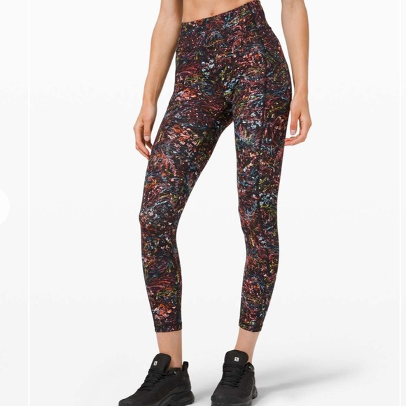 Lululemon Invigorate High-Rise Tight 25"Foliage Overlay Multi - - Picture 6 of 12